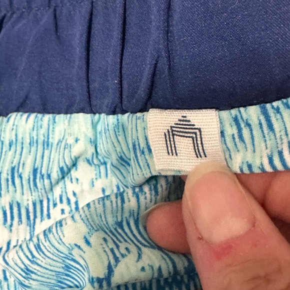 Cabana Life Men’s Coastal Cottage Swim Trunks - Size S - Picture 7 of 10